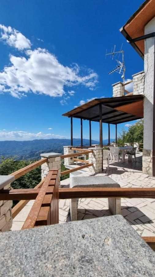 Casa Vacanza Le Viste Serrone Buitenkant foto