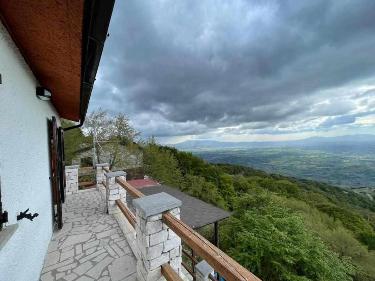 Casa Vacanza Le Viste Serrone Buitenkant foto