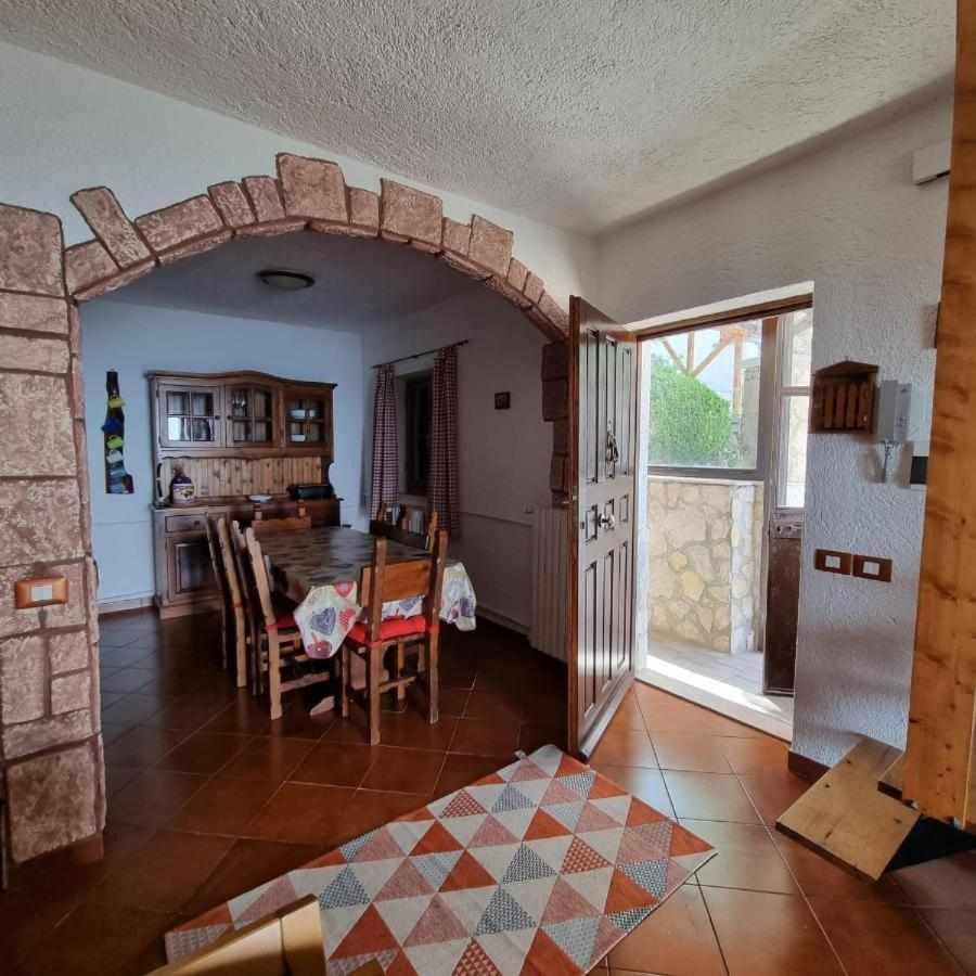 Casa Vacanza Le Viste Serrone Buitenkant foto