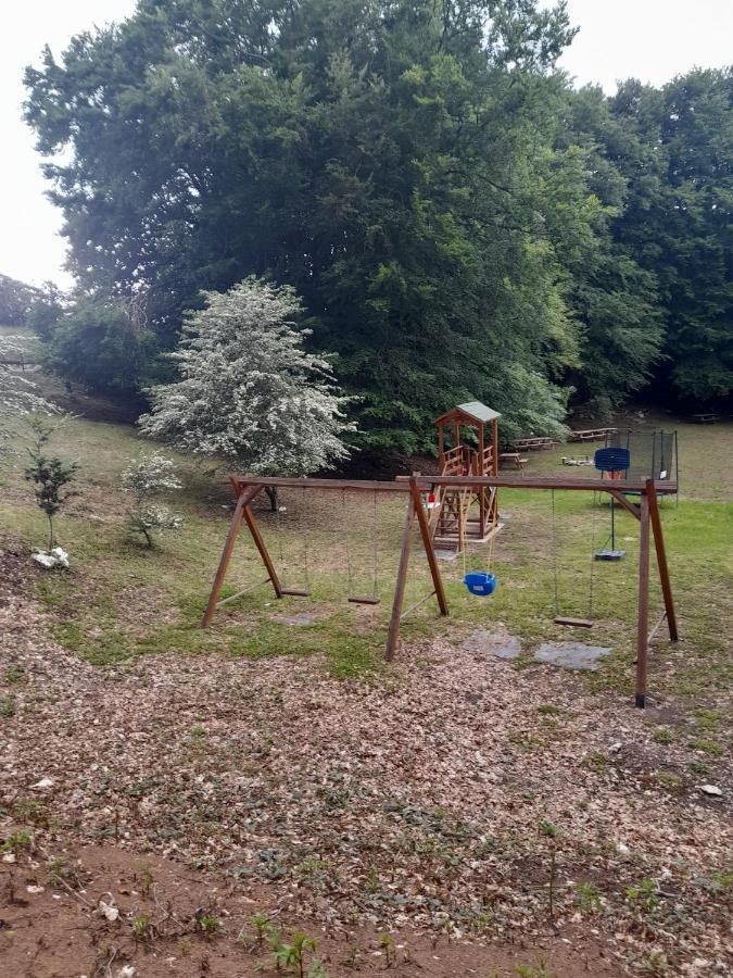 Casa Vacanza Le Viste Serrone Buitenkant foto